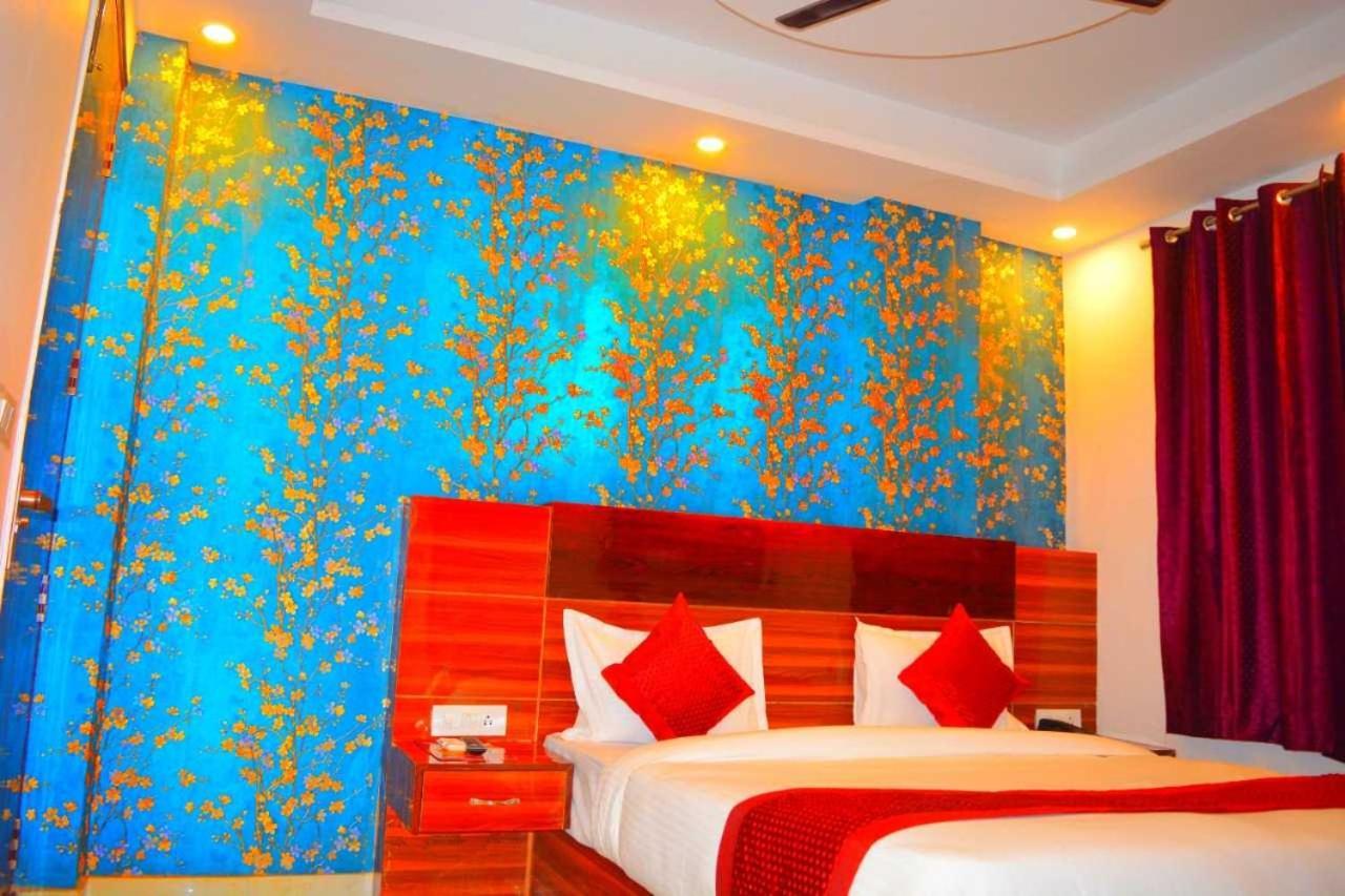 Hotel O Alpha Stay New Delhi Exteriör bild